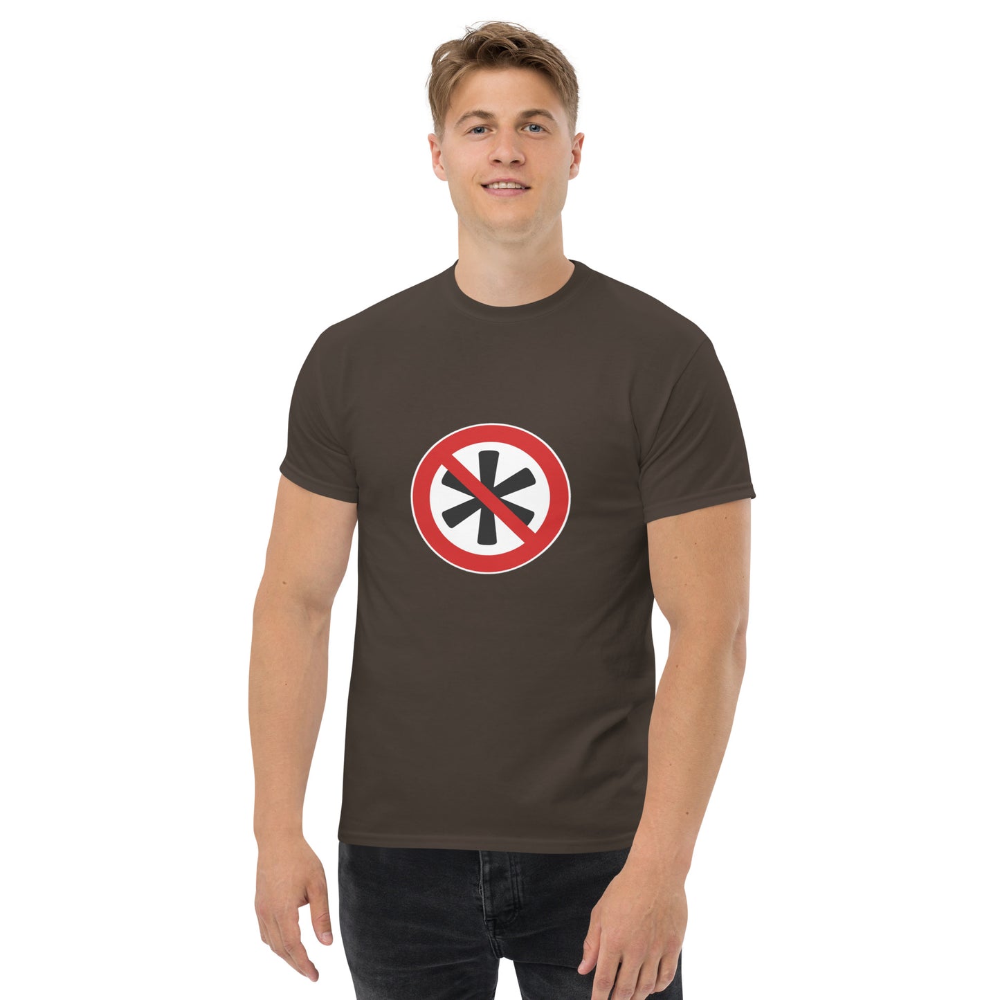 Klassisches Herren-T-Shirt Logo auf der Brust